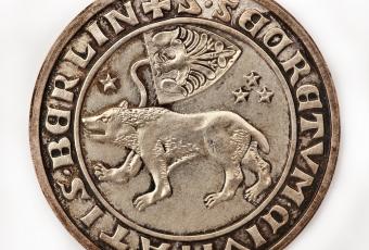 Denkmünze mit dem Wappen von 1334