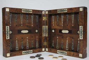 Backgammon, frühes 19. Jahrhundert © Stadtmuseum Berlin | Foto: Silvia Thyzel
