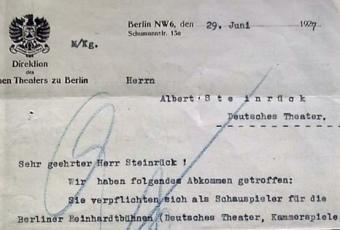 Vertrag über das Engagement Steinrücks am Deutschen Theater, 1927 (Vorderseite) © Stadtmuseum Berlin