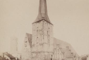 Nikolaikirche um 1870 © Stadtmuseum Berlin | Foto: Albert Schwartz, Fotografisches Atelier