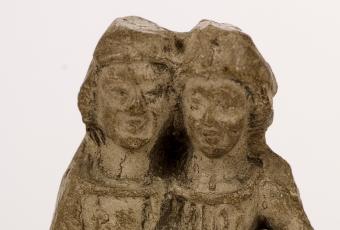 Kleine Aufstellfigur in Form eines Paares, 15.Jahrhundert