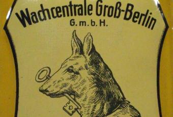 Reklameschild „Wachcentrale Groß-Berlin GmbH“, 1958/59