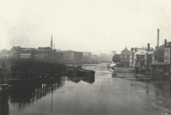 Blick von der Waisenbrücke zum Hafen, 1886/87 © Stadtmuseum Berlin | Foto: Heinrich Zille