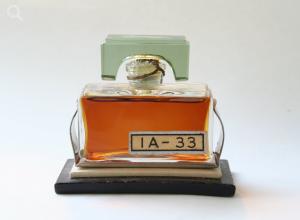 Parfüm-Flakon IA – 33, um 1929
