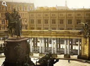 Das Kaiser-Wilhelm-Nationaldenkmal am Stadtschloss, rechts der Adler von August Gaul, im Hintergrund Schinkels Bauakademie © Stadtmuseum Berlin | unbekannter Fotograf