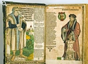 Die Hausbibel des Seidenstickers Hans Plock, Hans Lufft, Wittenberg 1541, Buchdruck mit zahlreichen Einträgen und Hinzufügungen © Stadtmuseum Berlin