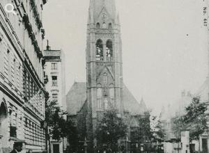 Die Versöhnungskirche in der Bernauer Straße | Ansichtspostkarte, Berlin um 1900 © Stadtmuseum Berlin